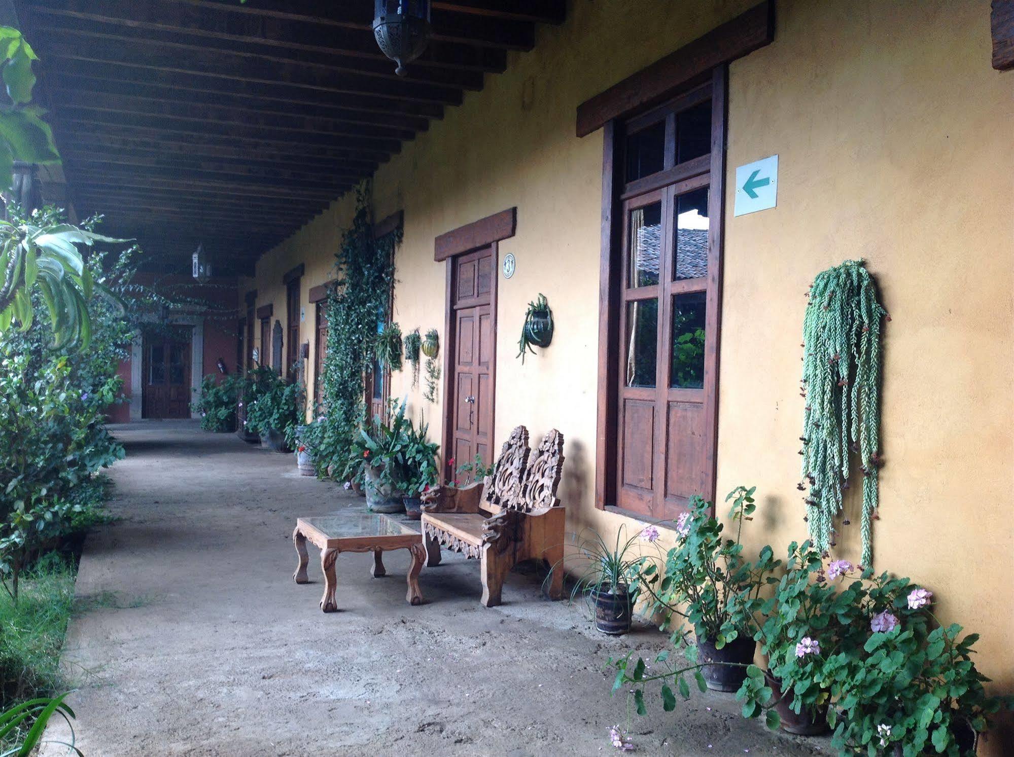 Hôtel Meson de San Antonio à Pátzcuaro Extérieur photo